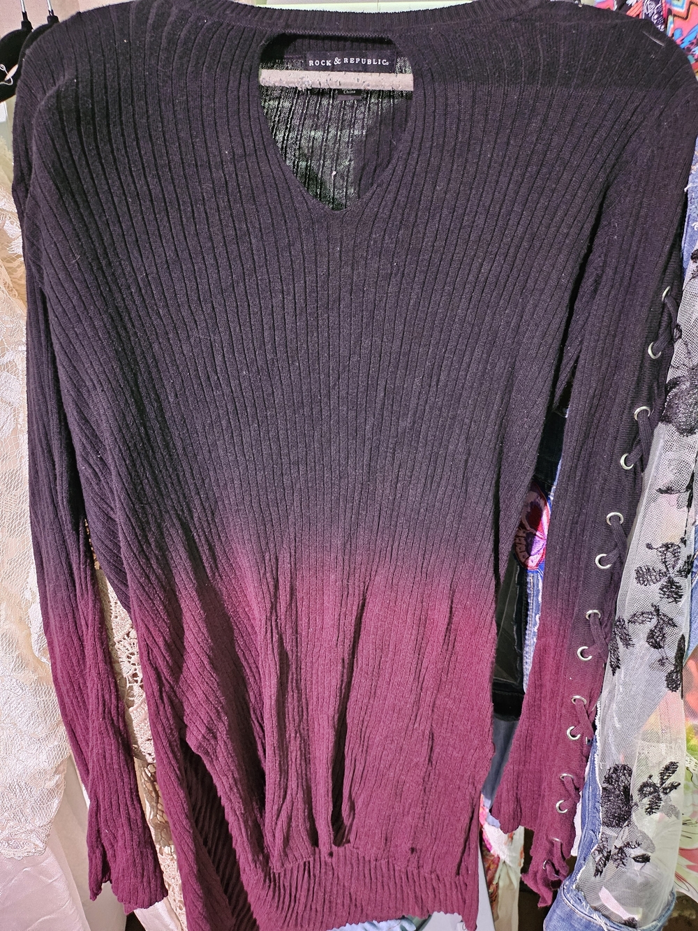 Rock & Republic Ribbed Ombre V-Neck Sweater — Black to Plum